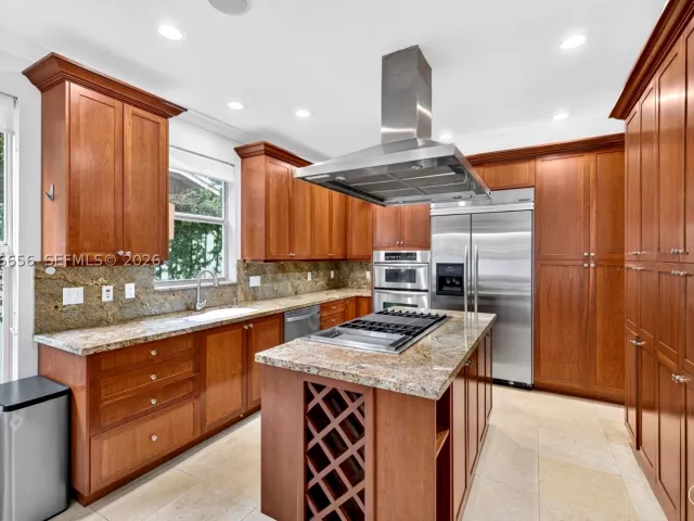 3-bedroom home for rent in Fort Lauderdale - 125 NE 16th Ter 0 - MondialRealty