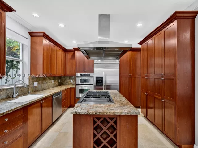 3-bedroom home for rent in Fort Lauderdale - 125 NE 16th Ter 0 - MondialRealty