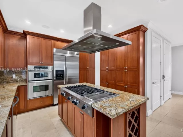 3-bedroom home for rent in Fort Lauderdale - 125 NE 16th Ter 0 - MondialRealty