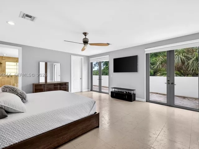3-bedroom home for rent in Fort Lauderdale - 125 NE 16th Ter 0 - MondialRealty