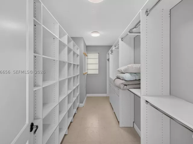 3-bedroom home for rent in Fort Lauderdale - 125 NE 16th Ter 0 - MondialRealty