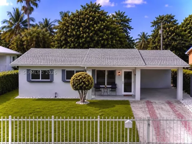 3-bedroom home for sale in North Miami - 1650 NW 123rd St - MondialRealty