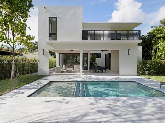 4-bedroom home for sale in Miami - 685 NE 81st St - MondialRealty