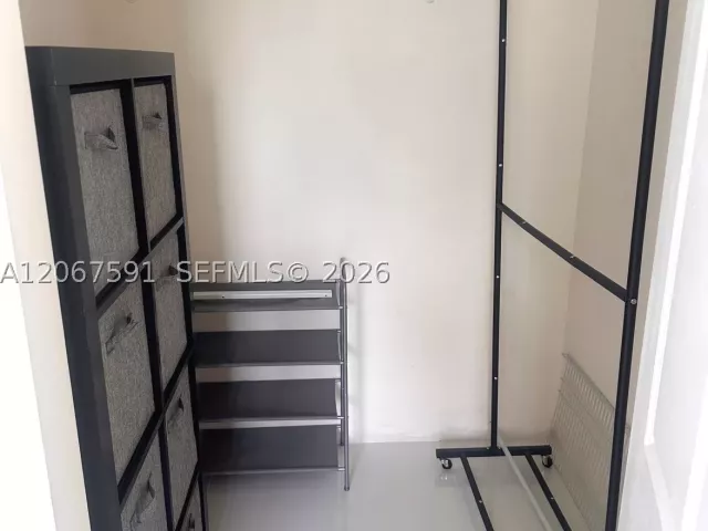 3-bedroom condo for rent in Miami - 601 NE 23rd St 1605 - MondialRealty