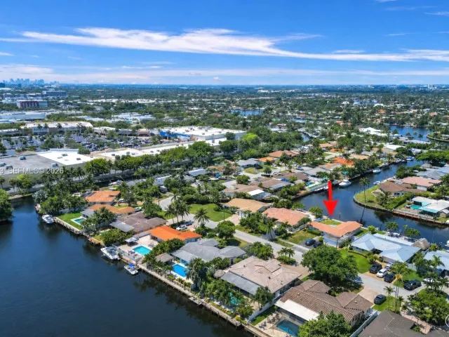 3-bedroom home for rent in Pompano Beach - 949 SE 10TH Court - MondialRealty