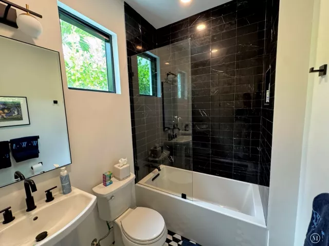 4-bedroom home for rent in West Palm Beach - 120 Summa Street - MondialRealty