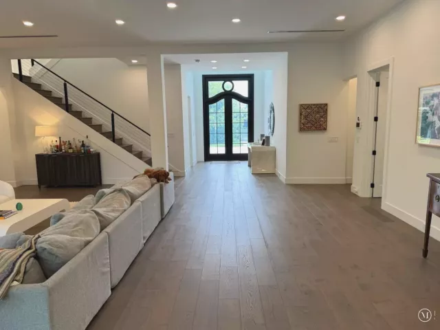 4-bedroom home for rent in West Palm Beach - 120 Summa Street - MondialRealty