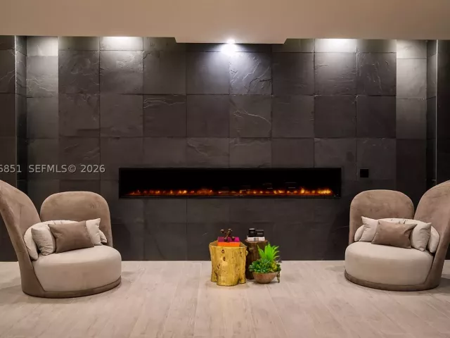 2-bedroom condo for rent in Miami - 488 NE 18th St 2109 - MondialRealty