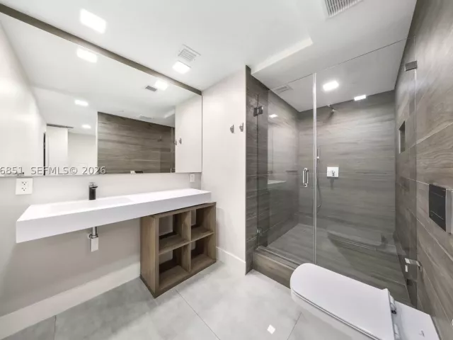 2-bedroom condo for rent in Miami - 488 NE 18th St 2109 - MondialRealty