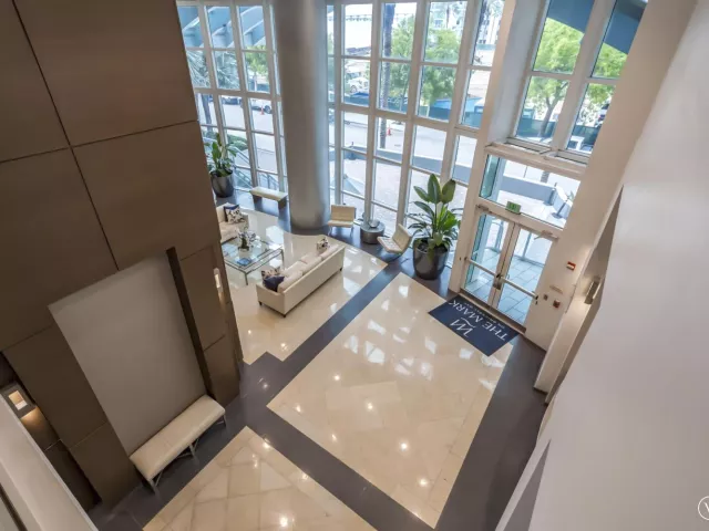 2-bedroom condo for sale in Miami - 1155 BRICKELL BAY Drive 2509 - MondialRealty