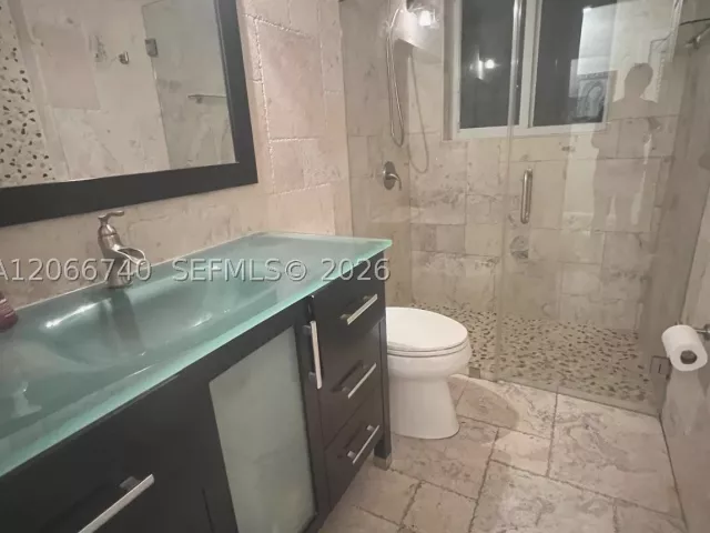 3-bedroom home for sale in Hollywood - 3460 Buchanan St - MondialRealty
