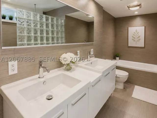 4-bedroom home for sale in Hollywood - 406 Saint Andrews Rd 53 - MondialRealty
