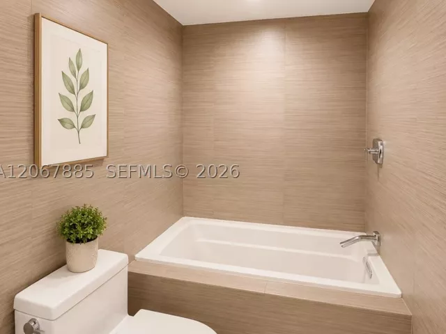 4-bedroom home for sale in Hollywood - 406 Saint Andrews Rd 53 - MondialRealty
