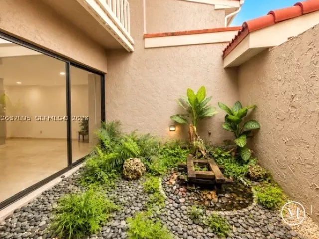 4-bedroom home for sale in Hollywood - 406 Saint Andrews Rd 53 - MondialRealty