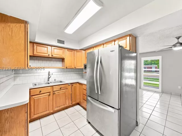 2-bedroom home for sale in Miami - 5525 SW 112th Ave - MondialRealty