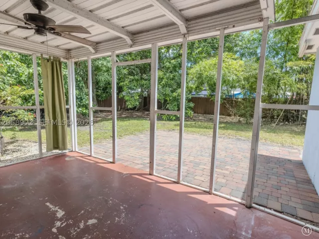 4-bedroom home for sale in North Miami - 520 NE 129th St - MondialRealty