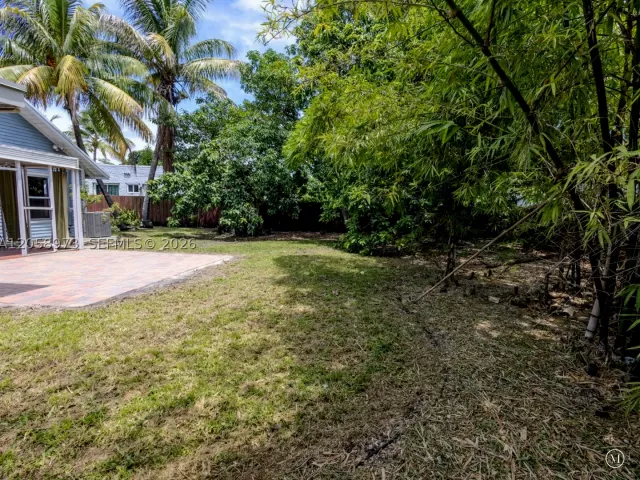 4-bedroom home for sale in North Miami - 520 NE 129th St - MondialRealty