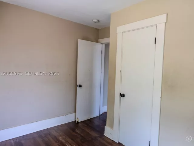 4-bedroom home for sale in North Miami - 520 NE 129th St - MondialRealty