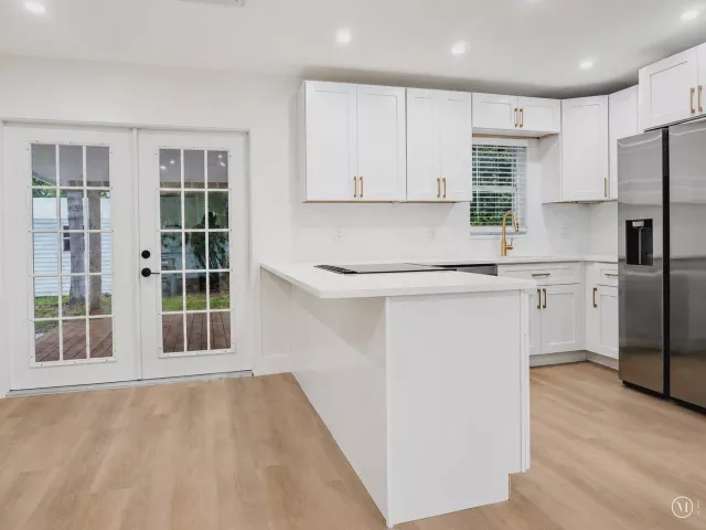 3-bedroom home for sale in West Palm Beach - 2013 Longwood Road - MondialRealty