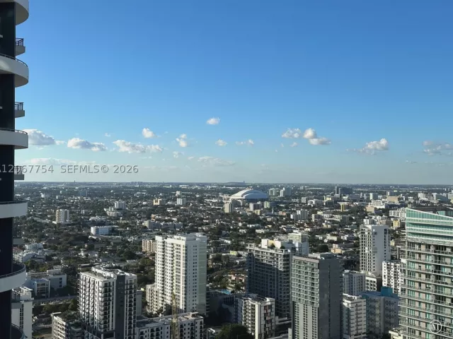2-bedroom condo for sale in Miami - 1300 S Miami 4209 - MondialRealty