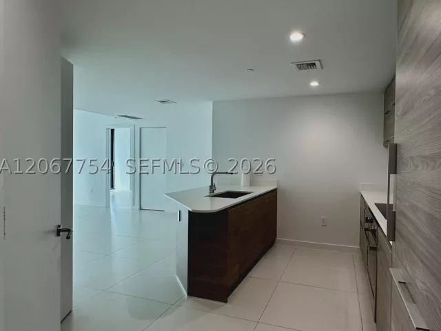 2-bedroom condo for sale in Miami - 1300 S Miami 4209 - MondialRealty