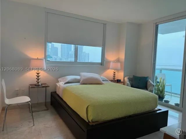 2-bedroom condo for rent in Miami - 1800 N Bayshore Dr 1609 - MondialRealty