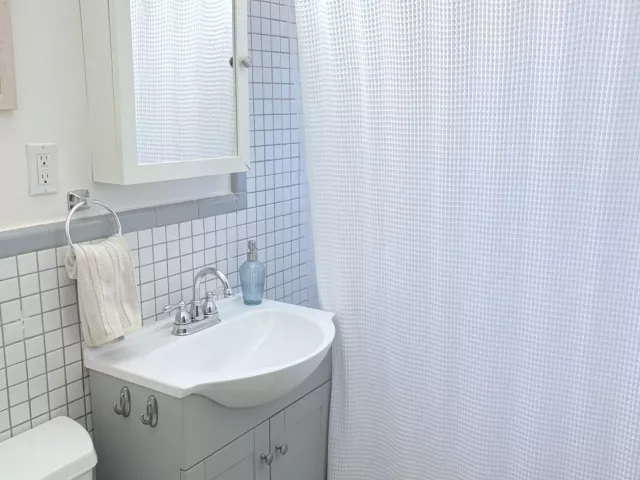 2-bedroom home for sale in Fort Lauderdale - 1200 SW 21ST Street - MondialRealty