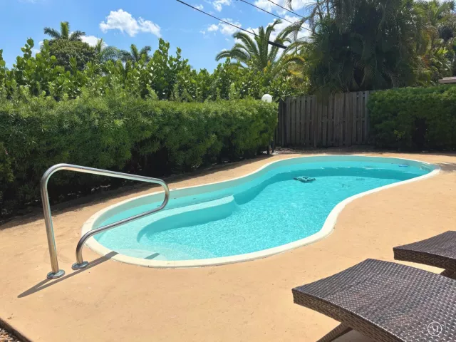 2-bedroom home for sale in Fort Lauderdale - 1200 SW 21ST Street - MondialRealty