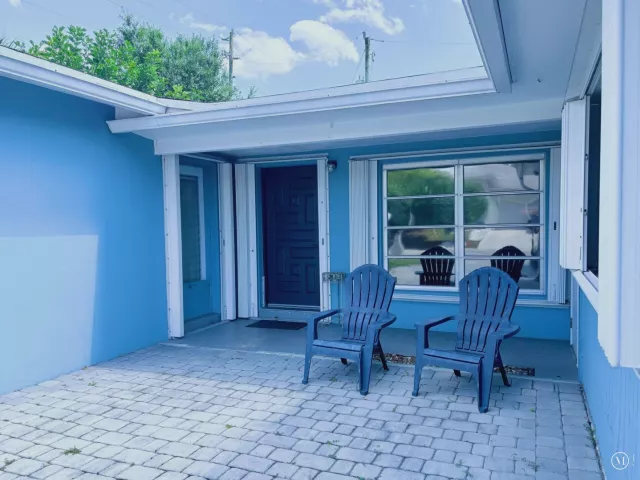 2-bedroom home for sale in Fort Lauderdale - 1200 SW 21ST Street - MondialRealty