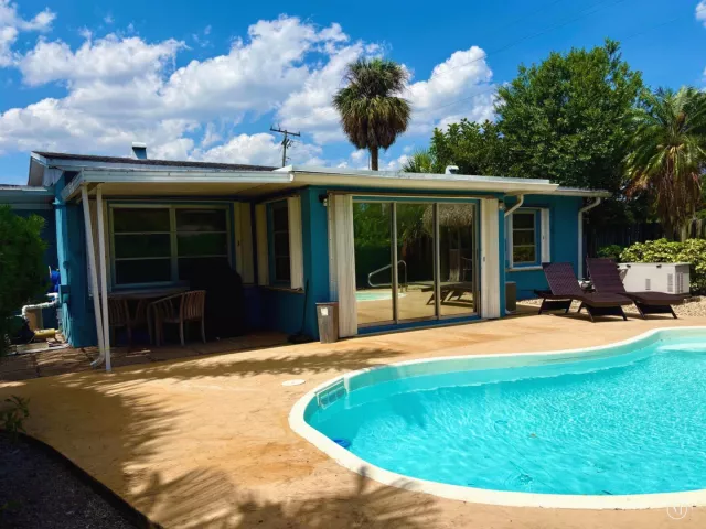 2-bedroom home for sale in Fort Lauderdale - 1200 SW 21ST Street - MondialRealty