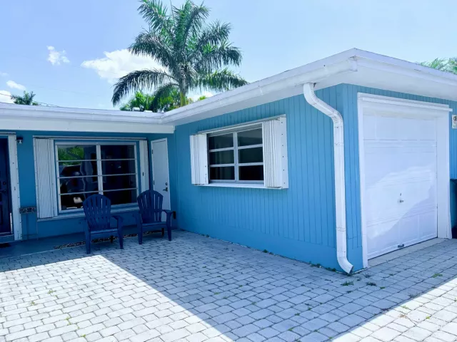 2-bedroom home for sale in Fort Lauderdale - 1200 SW 21ST Street - MondialRealty