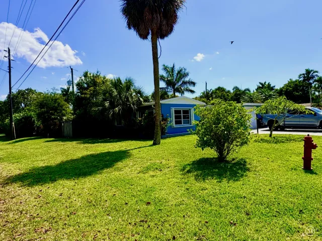 2-bedroom home for sale in Fort Lauderdale - 1200 SW 21ST Street - MondialRealty