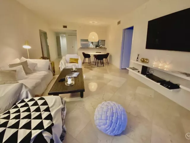 2-bedroom condo for rent in Miami Beach - 540 WEST Avenue 2011 - MondialRealty