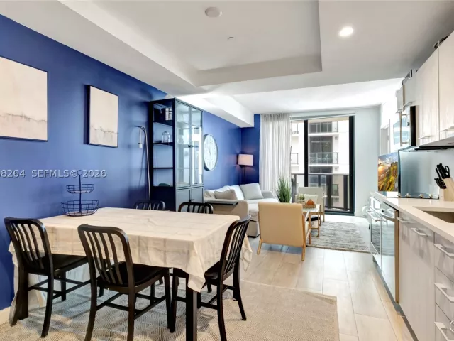 1-bedroom condo for sale in Miami - 55 SW 9th St 3509 - MondialRealty