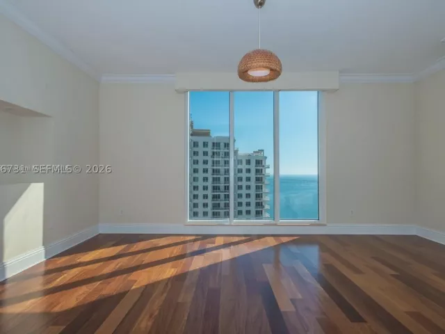 3-bedroom condo for sale in Miami - 901 Brickell Key Blvd 3004 - MondialRealty