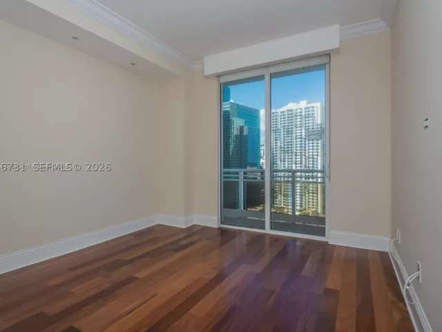 3-bedroom condo for sale in Miami - 901 Brickell Key Blvd 3004 - MondialRealty