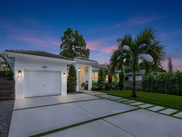 3-bedroom home for sale in Miami - 6351 SW 39th St - MondialRealty