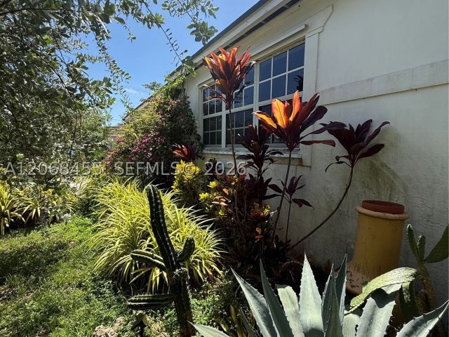 3-bedroom home for sale in North Miami - 130 NE 123rd St - MondialRealty