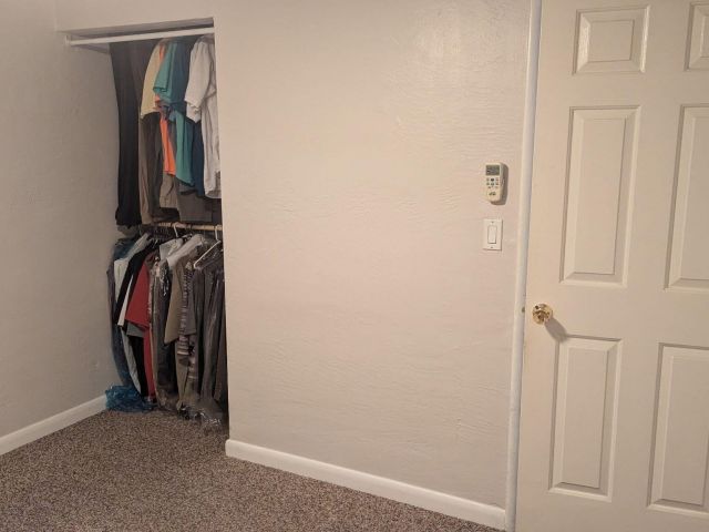 3-bedroom home for sale in Fort Lauderdale - 1660 SW 48TH Avenue - MondialRealty