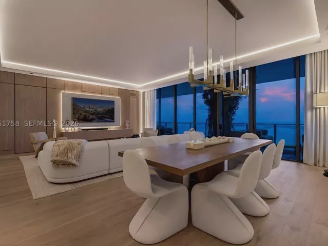 4-bedroom condo for rent in Miami - 700 NE 24th St PH-5902 - MondialRealty