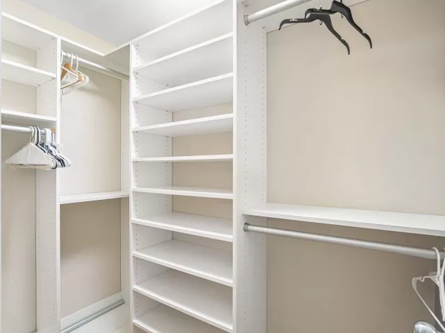 3-bedroom home for rent in Delray Beach - 3703 S LANCEWOOD Place - MondialRealty