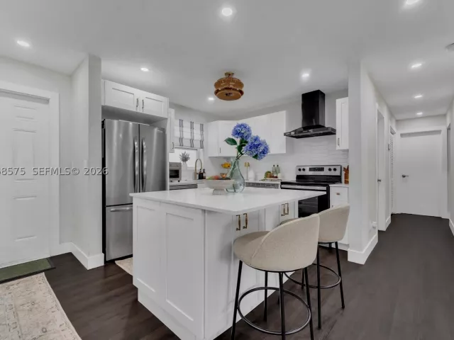 3-bedroom home for sale in Hollywood - 2851 Washington St - MondialRealty