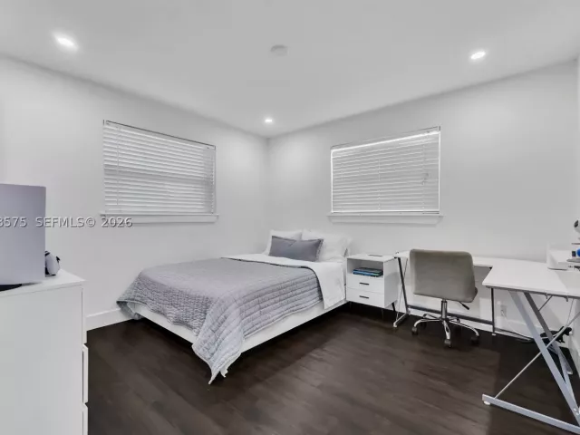 3-bedroom home for sale in Hollywood - 2851 Washington St - MondialRealty