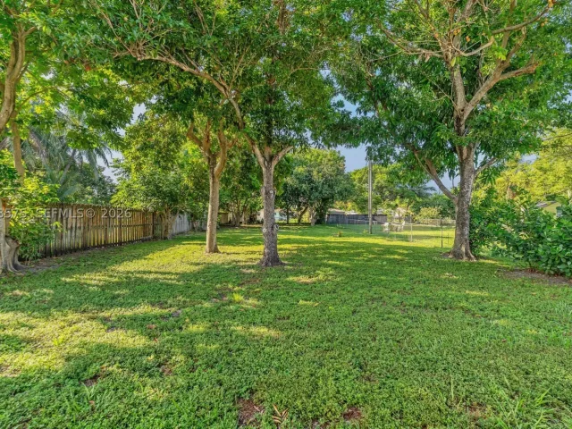 3-bedroom home for sale in Hollywood - 2851 Washington St - MondialRealty