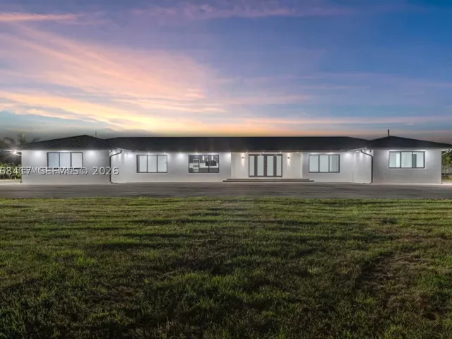 4-bedroom home for sale in Homestead - 29855 SW 208th Ave - MondialRealty