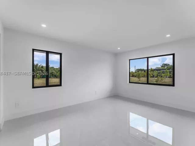 4-bedroom home for sale in Homestead - 29855 SW 208th Ave - MondialRealty