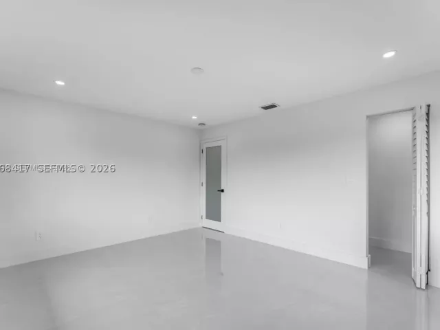 4-bedroom home for sale in Homestead - 29855 SW 208th Ave - MondialRealty