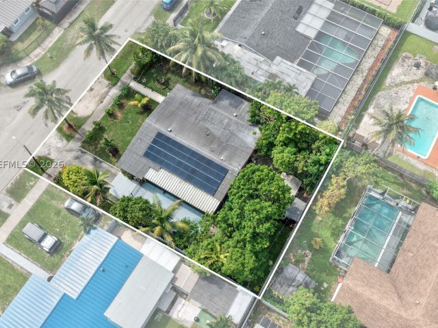 3-bedroom home for sale in Miami Gardens - 17350 NW 16th Ave - MondialRealty