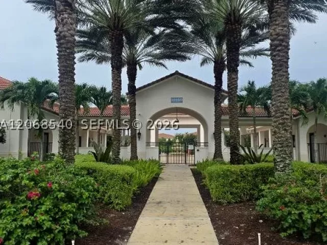 3-bedroom home for rent in Boca Raton - 10111 Akenside Dr 0 - MondialRealty