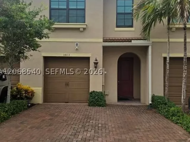 3-bedroom home for rent in Boca Raton - 10111 Akenside Dr 0 - MondialRealty